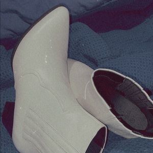 White Women Boots